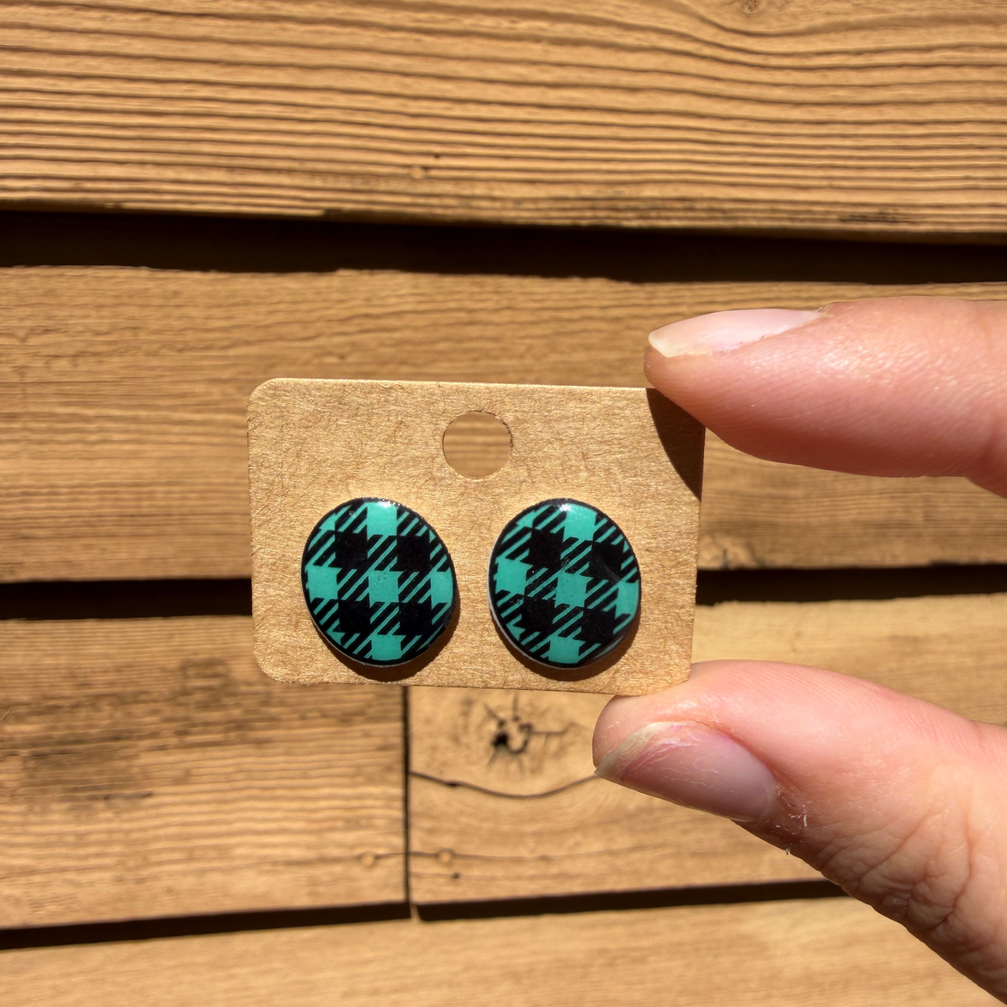 Plaid Stud