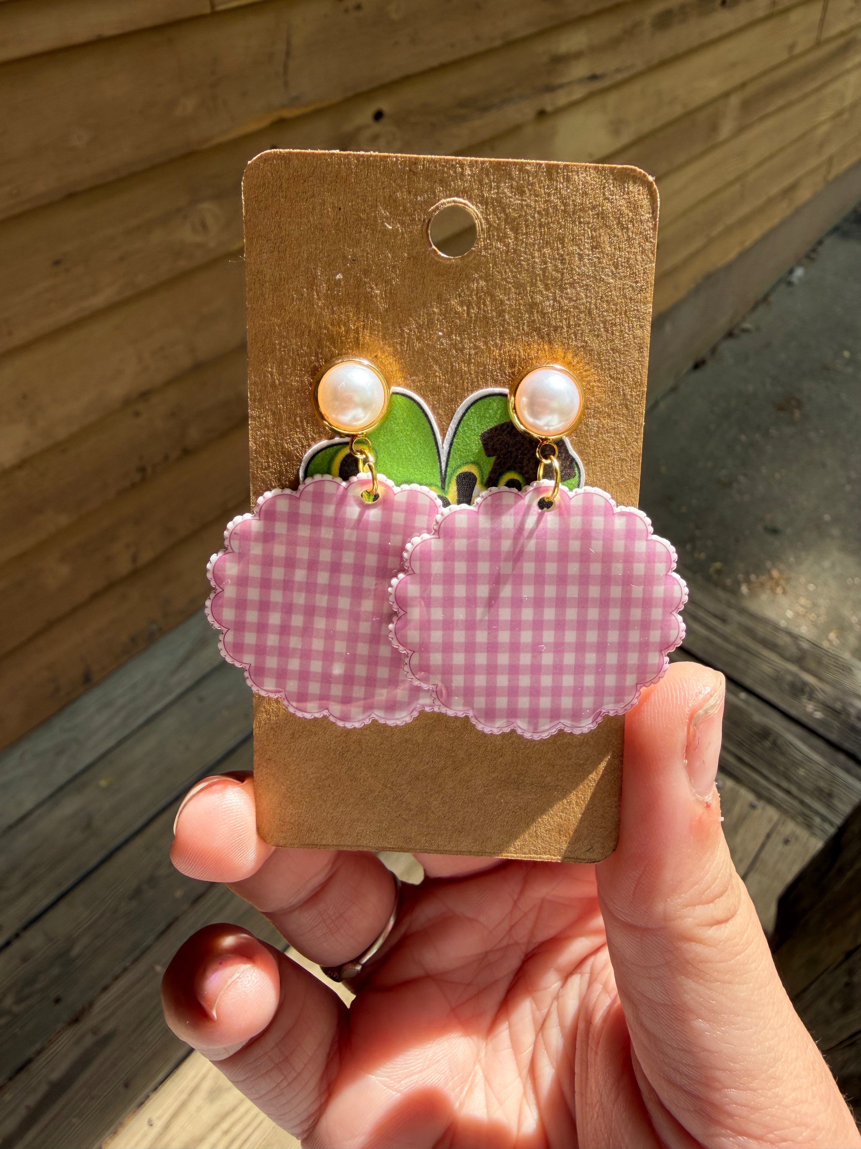 Pink Plaid Scalloped Drop Dangle