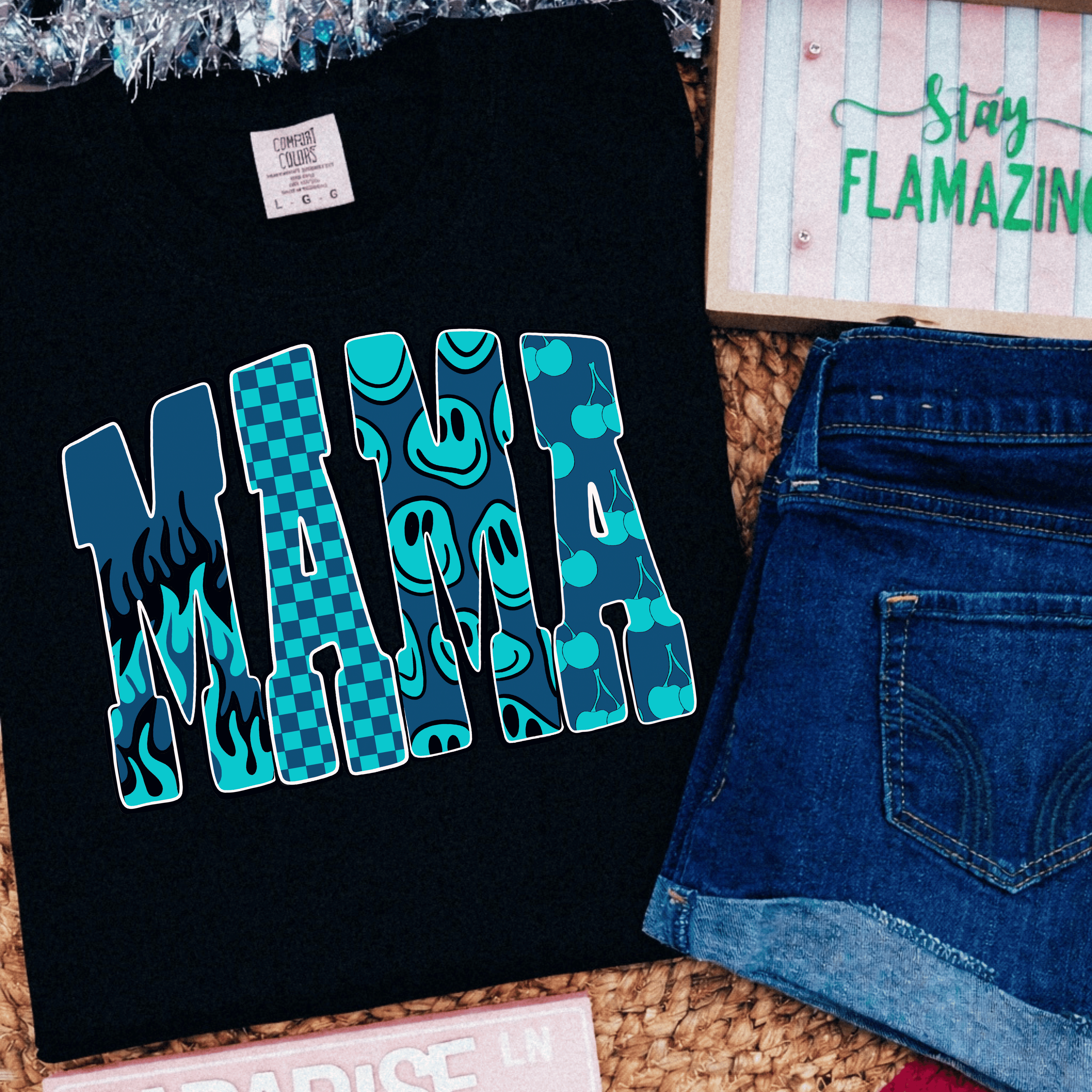 Retro Style Mama Graphic T-Shirt