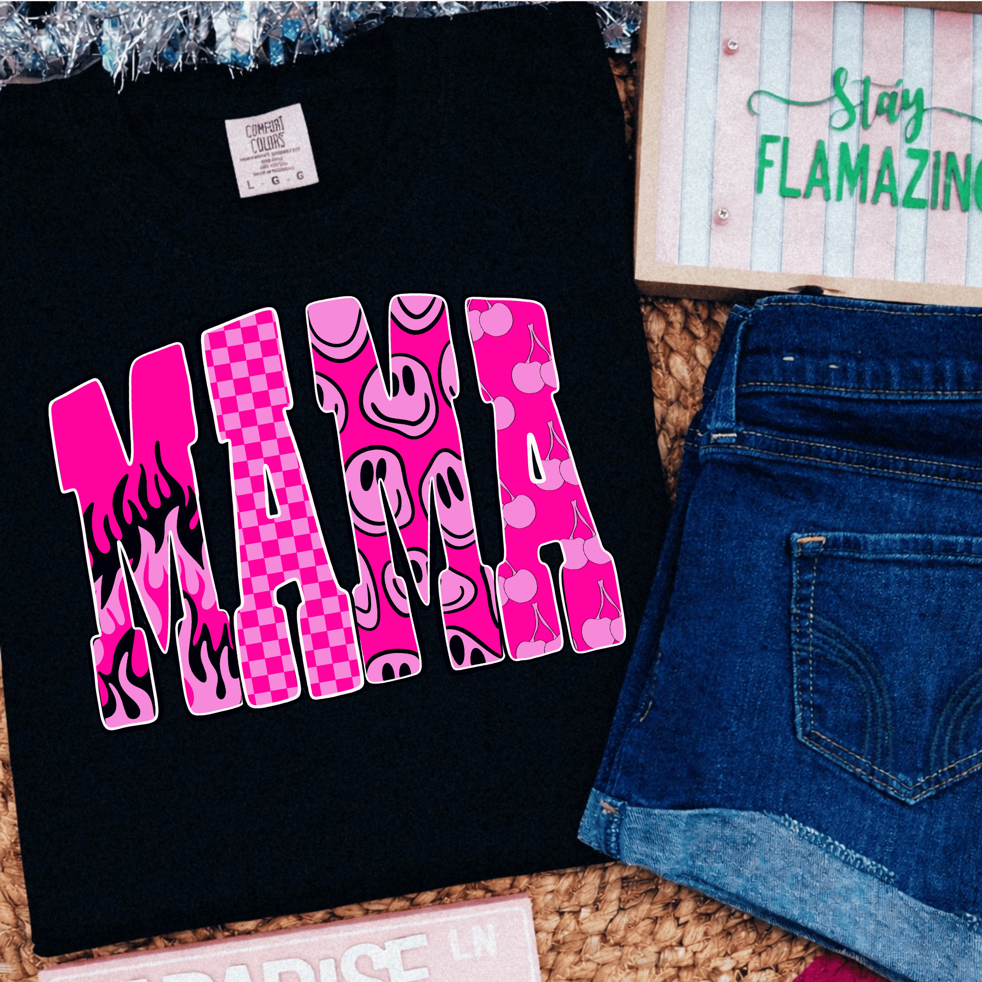 Retro Style Mama Graphic T-Shirt
