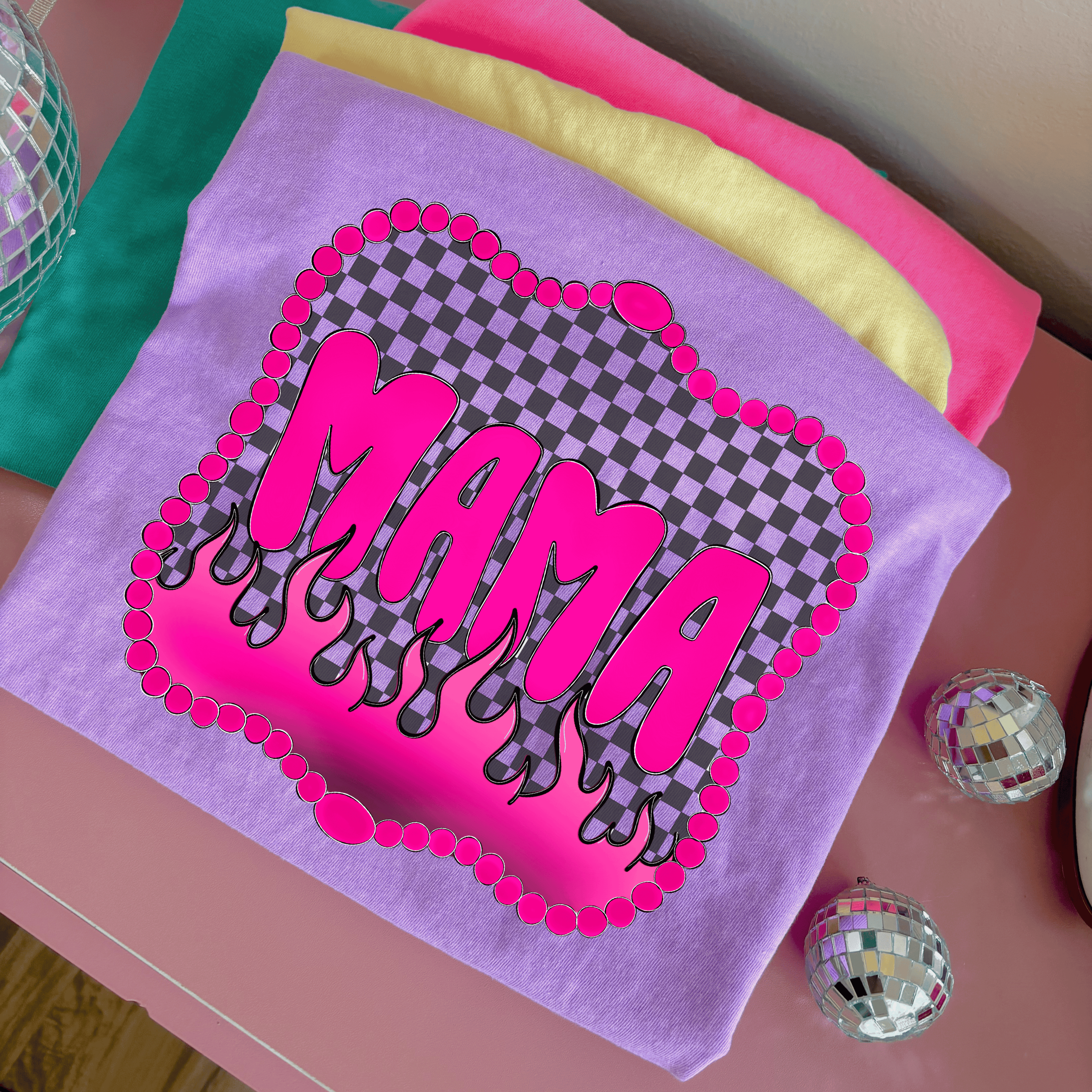 Mama Plaque Graphic T-Shirt