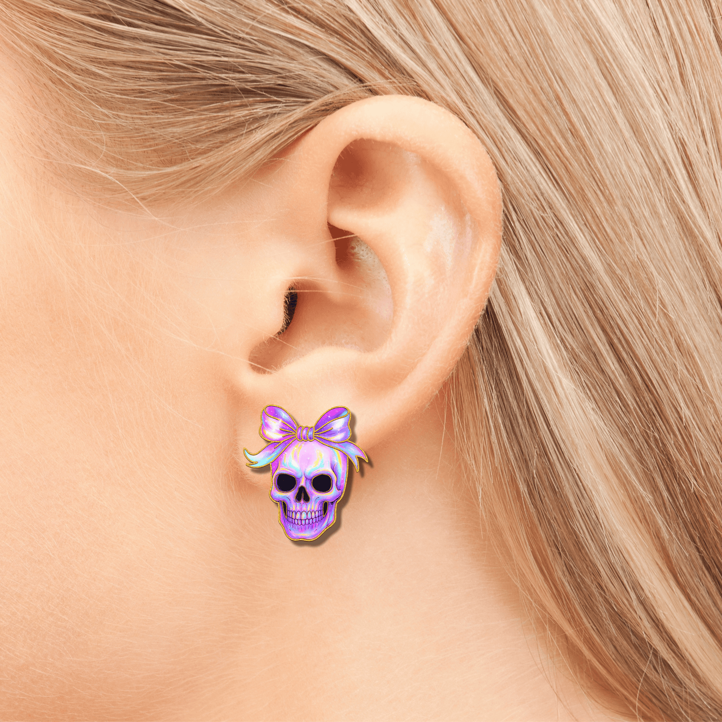 Holographic Skull Stud