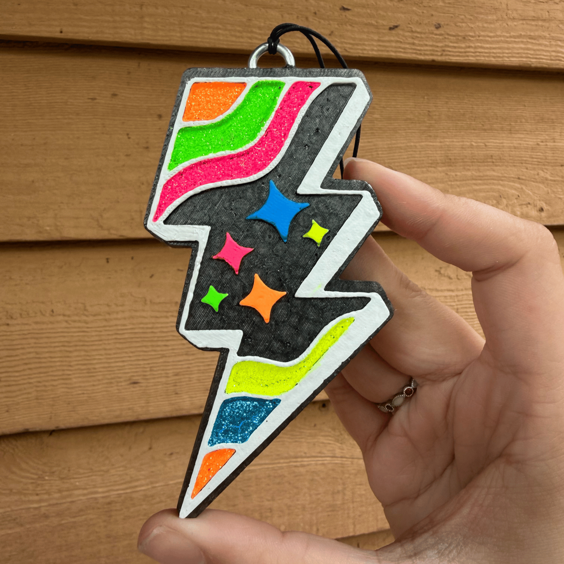 Retro Bolt Freshie